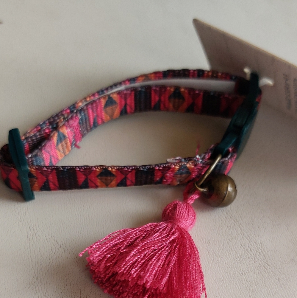 🐈‍⬛ Colorful Patterned Adult Cat Collar with Bell and Tassel